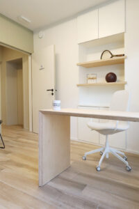 Cabinet 07